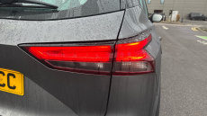 Nissan Qashqai 1.3 DiG-T MH Acenta Premium 5dr Petrol Hatchback